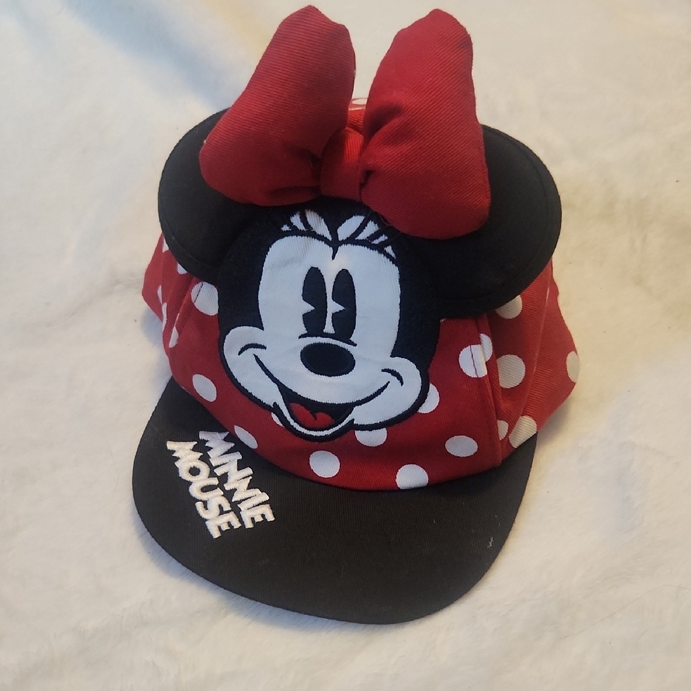 Disney Kids Minnie Mouse Red Polka Dot Hat Disney Parks NWT FLAW
